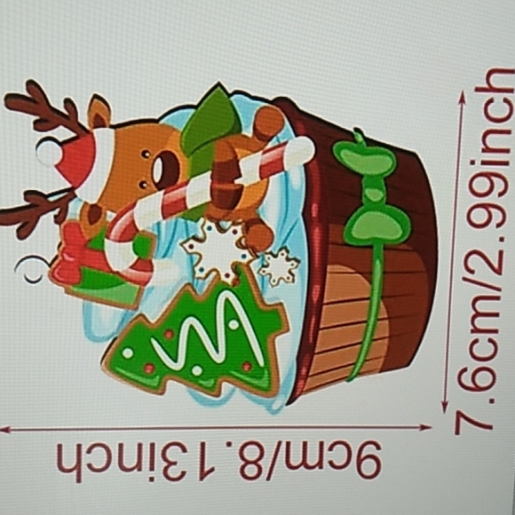 Bucherry Reindeer Cupcake Christmas Ornament Wooden - Picture 5 of 6